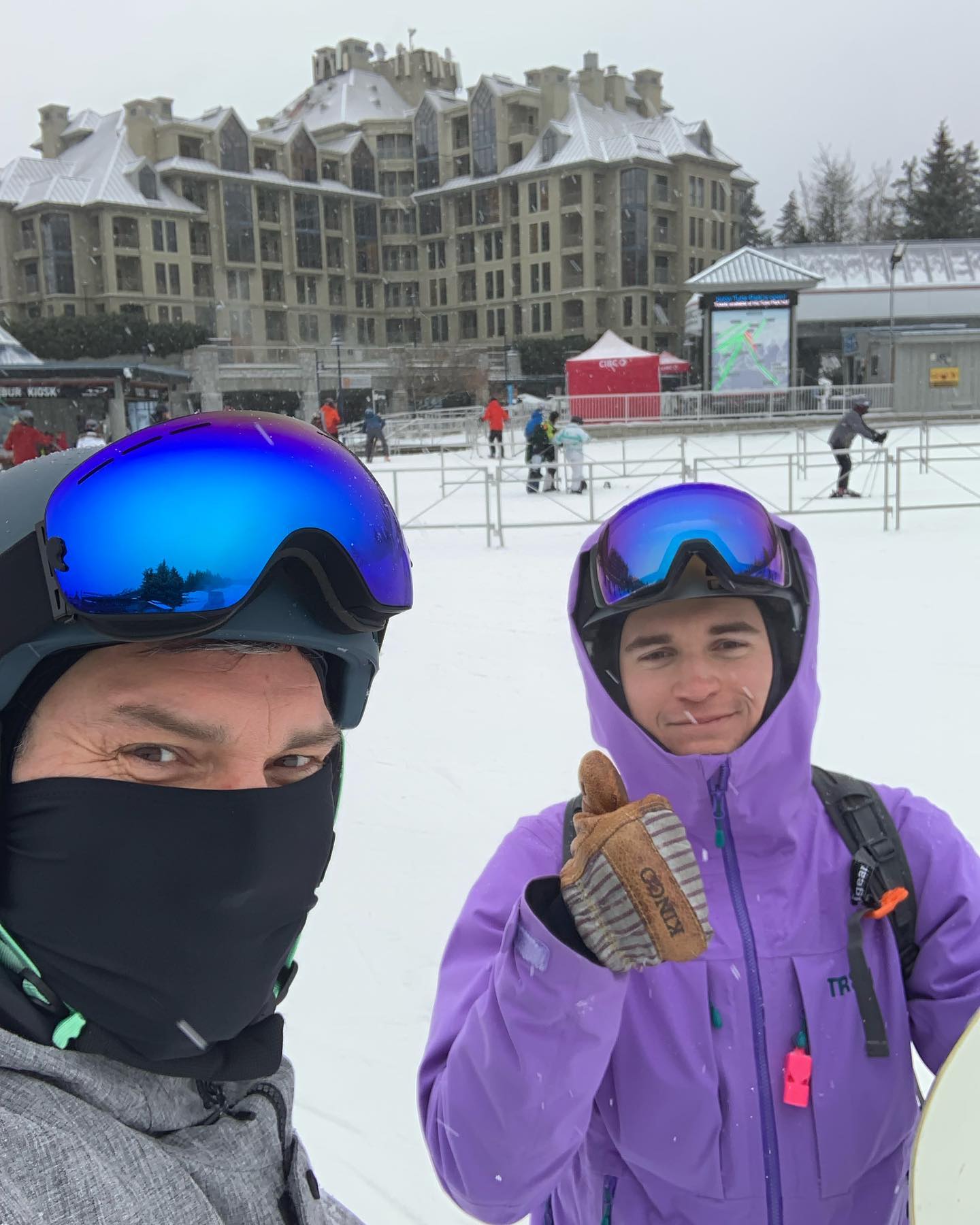 freerange_elliott Instagram Archive/_media/2023-02-28-update-after-a-few-weeks-the-snowboar/04.jpg
